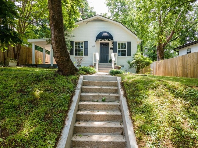**REMODELED EAST NASHVILLE BUNGALOW IN HIG... - **REMODELED EAST NASHVILLE BUNGALOW IN HIG... House
