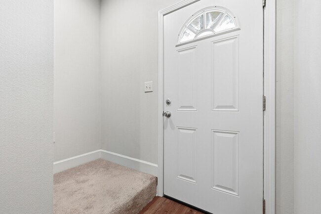 Photo - 503 Arbor Lake Dr