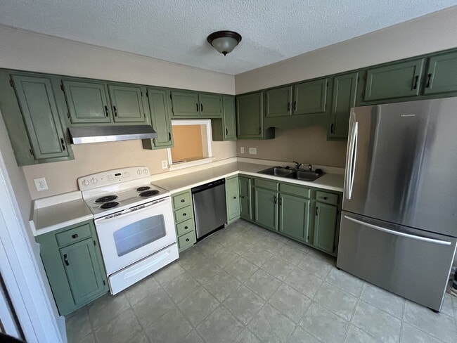 Photo - 917 Shelby Dr