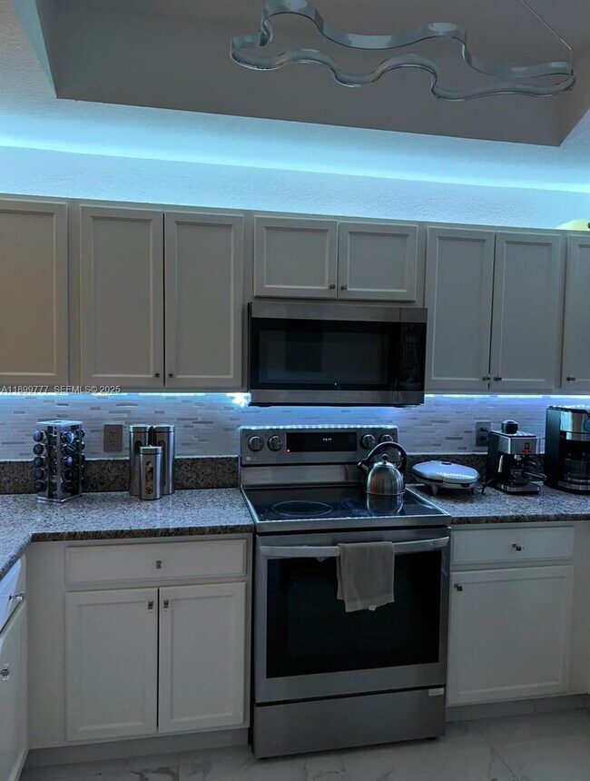 Photo - 11501 NW 89th St Unit 102