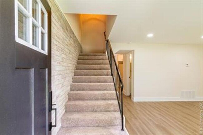 Photo - 1744 Cambridge Ave Unidad 02