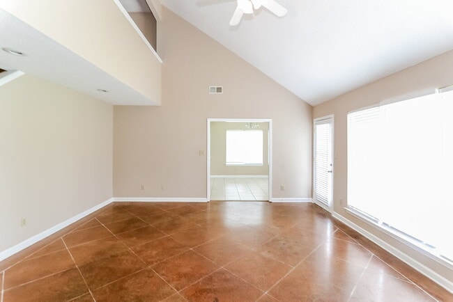 Photo - 11183 Ewe Turn Dr