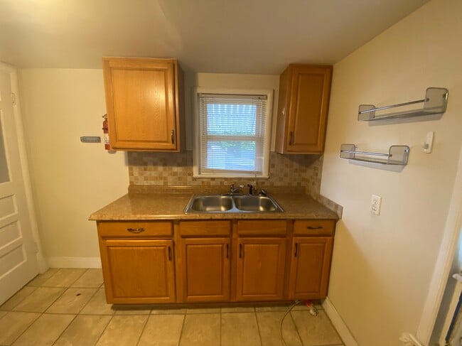 Photo - 1418 S Delaware Ave