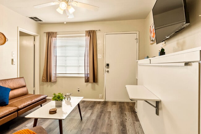 Photo - The Cozy Nest Apartments