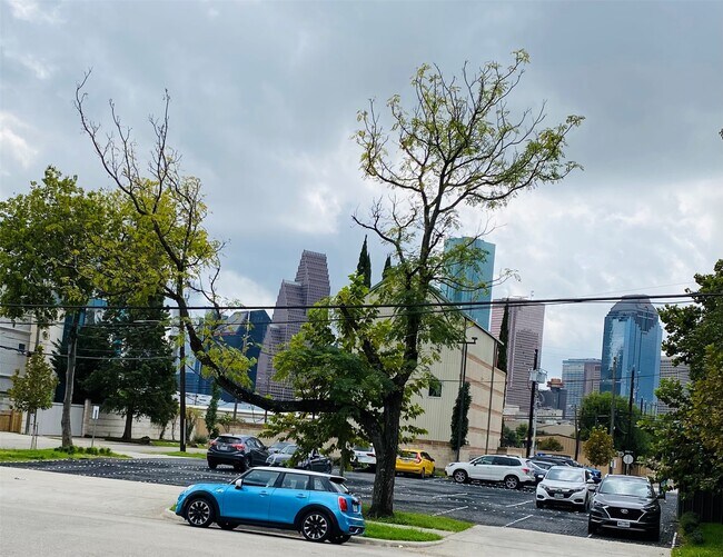 Photo - 1406 Edwards St