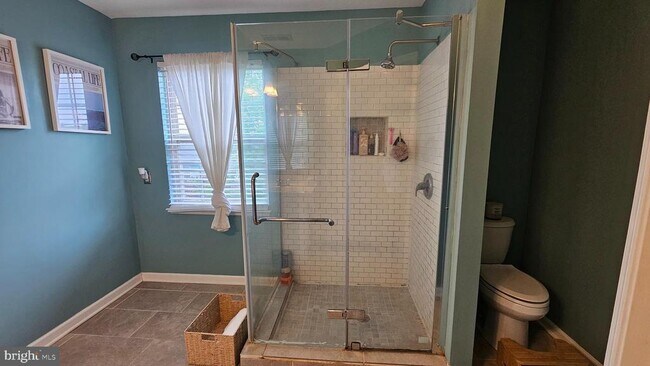 Photo - 213 Windsor Ct
