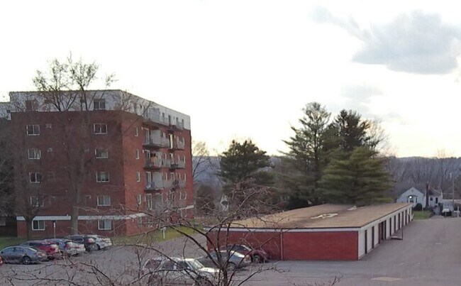Photo - 101 Lafayette Rd Unidad #101