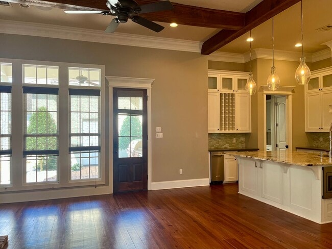 Photo - Beautiful Home in Rouzan of Southdowns nei...