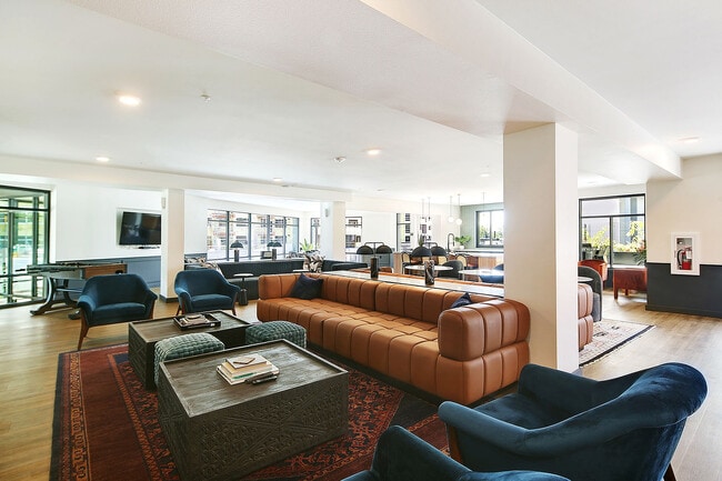 Thr_031 - Terrace Station Apartments