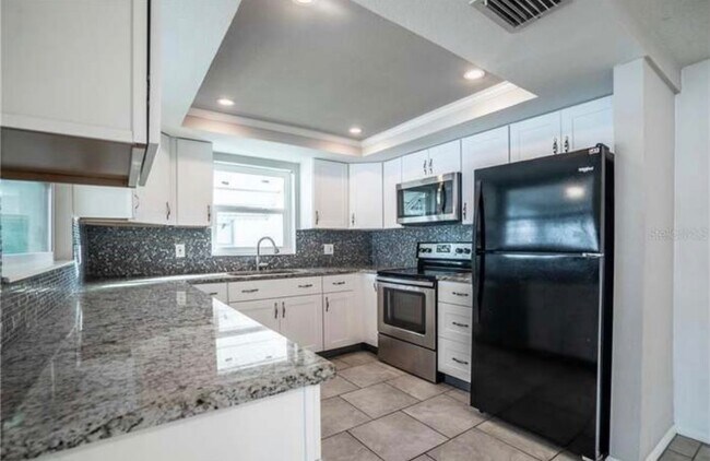 Photo - 9020 Lido Ln