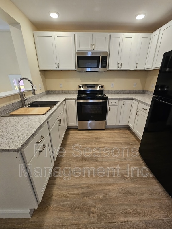 Photo - 48 Greene St