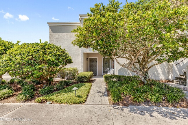 Photo - 630 Summer Pl