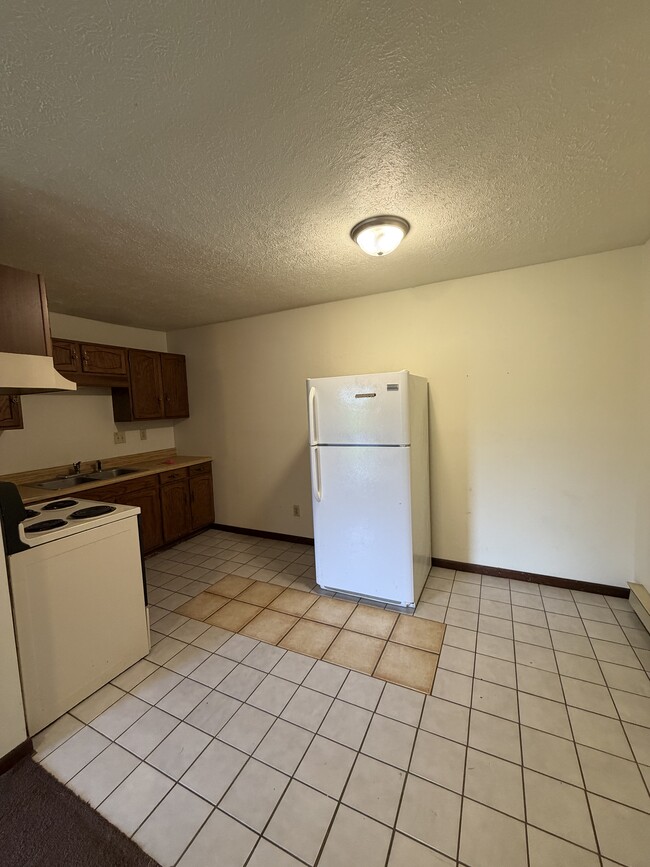 231 Stoutt Dr SE Unit 1