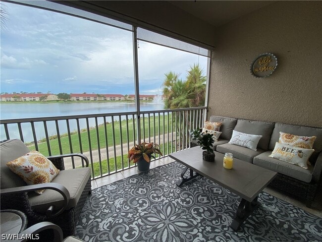 Building Photo - 2730 Cypress Trace Cir Unit 2820