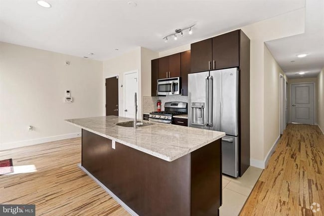 Building Photo - 902 N 16th St Rental