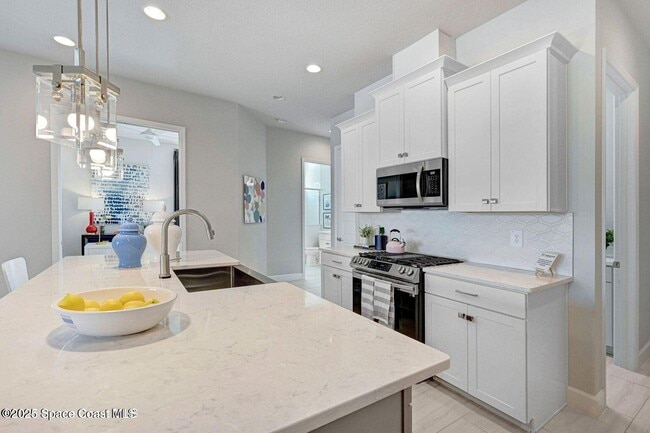 Photo - 2680 Avalonia Dr