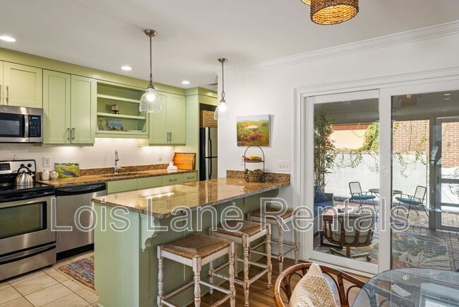 Photo - 164 Queen St