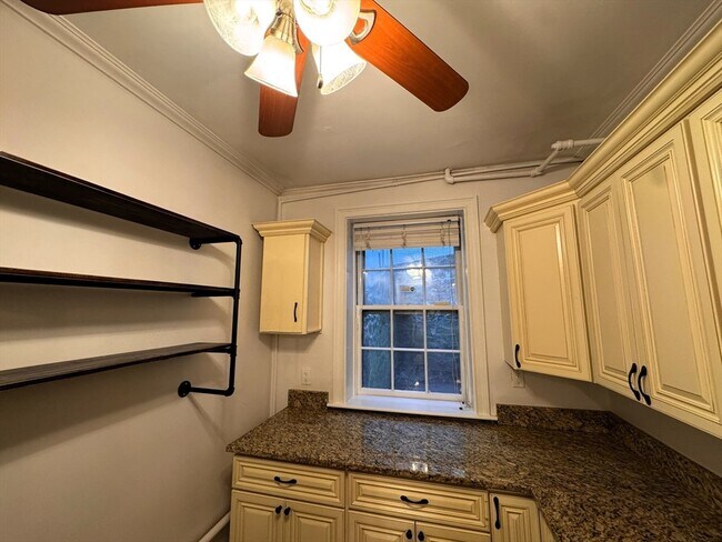 Photo - 1253 Beacon St Unit BB3