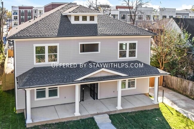 Photo - 1571 Court Ave