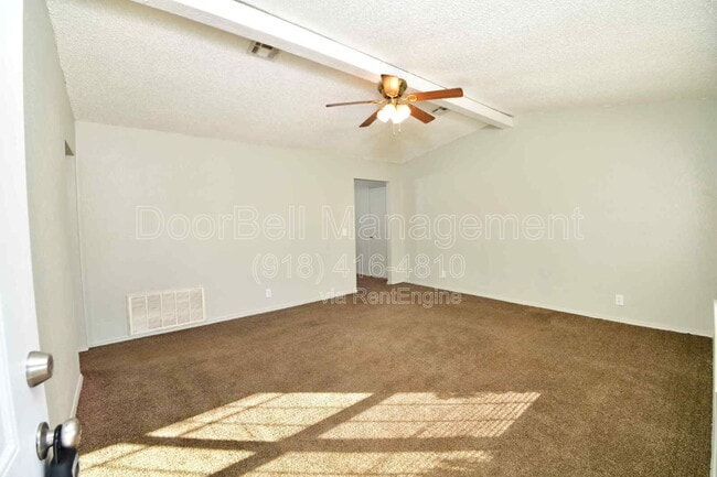 Photo - 14025 S 287th E Ave Unit A