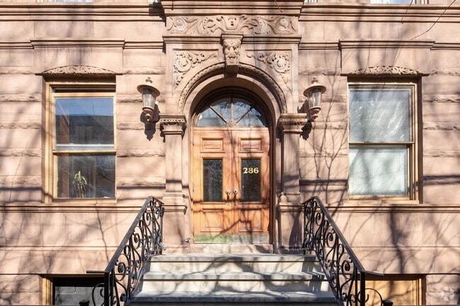 Building Photo - 264 9th St Rental