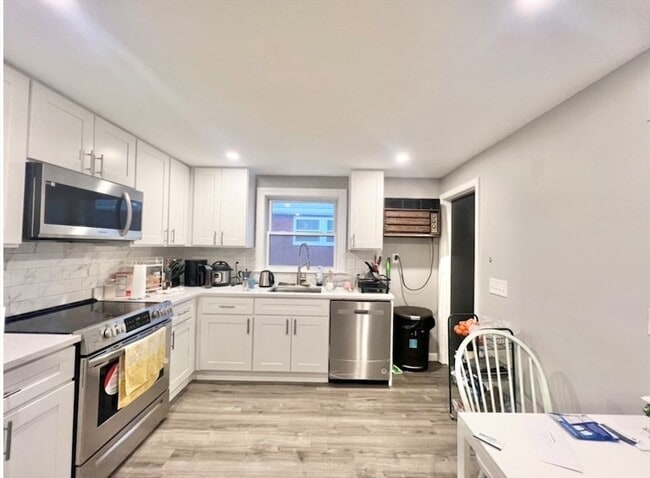 Photo - 82 Sparkill St Unit 2