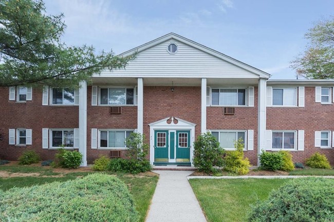 Westgate Gardens - Westgate Gardens Apartments