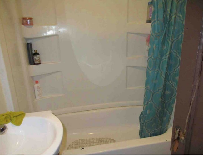 Photo - 618 W 22nd St