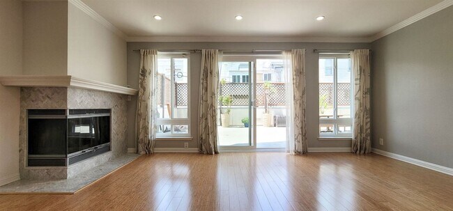 Photo - 3 br, 2 bath House - 1370 Valencia Street,...