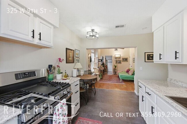 Photo - 325 W 9th St Unidad 3