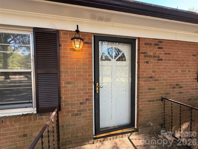 Photo - 201 Allison Dr