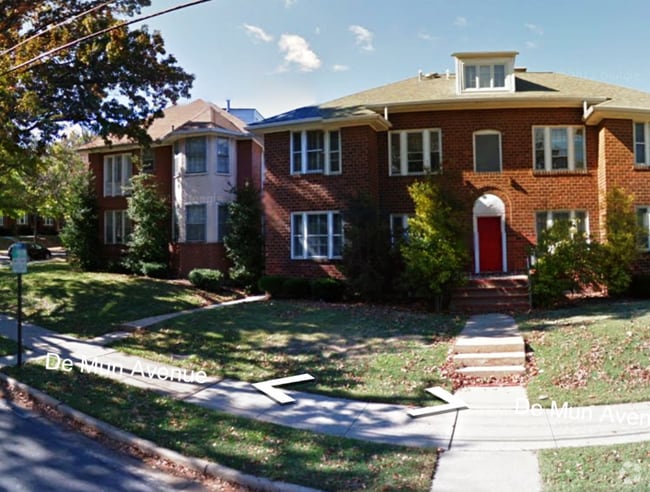 Building Photo - 915 De Mun Ave Rental