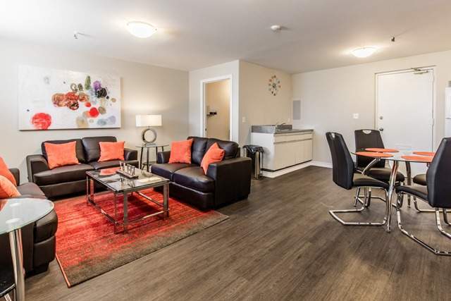 Photo - 473 Linwell Rd