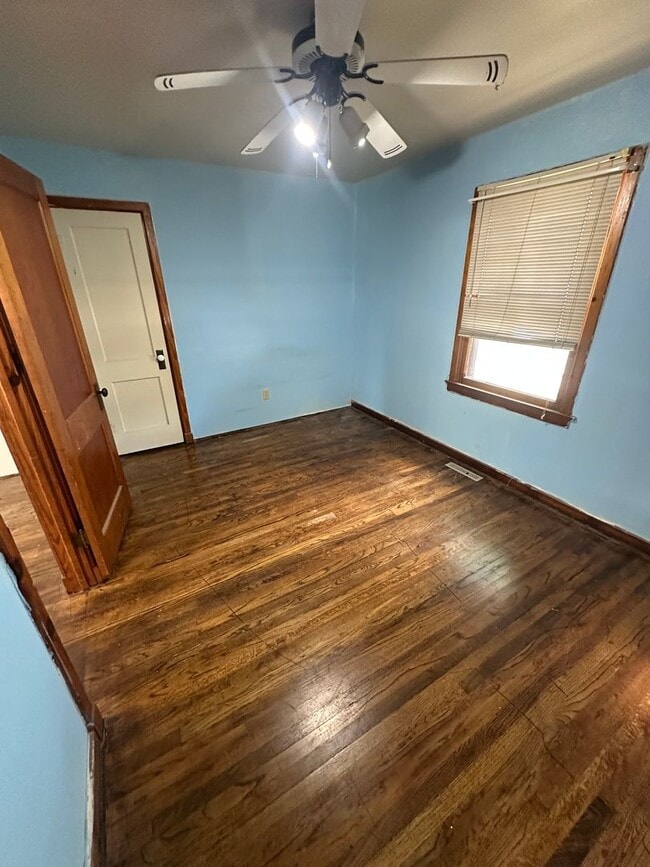 Photo - 2 bed/1 bath