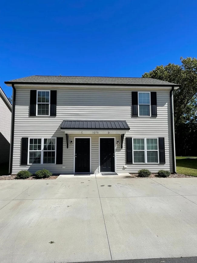 Building Photo - 1275 Mt Moriah Church Rd Rental