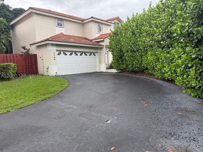 Building Photo - 5764 NW 98th Ct