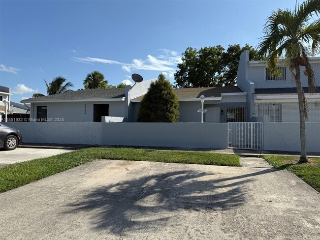 Building Photo - 19558 NW 55th Cir Pl Rental