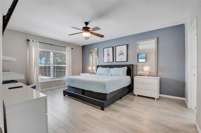 Photo - 1428 Casterton Cir