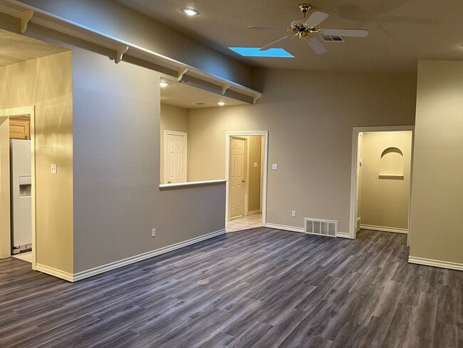 Photo - 2/2/2 Garden Home in Remington Park