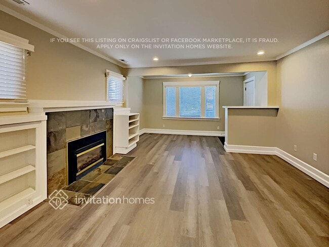 Photo - 230 S 79th St