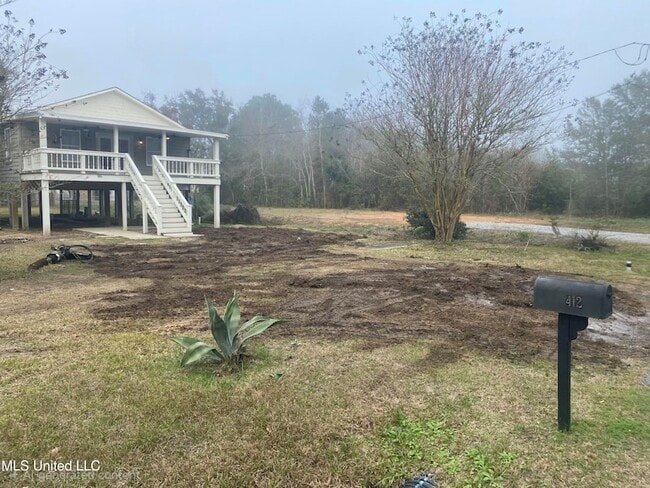 Photo - 412 Robert St