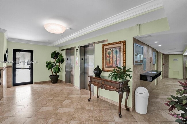 Photo - 3970 Oaks Clubhouse Dr Unit 302