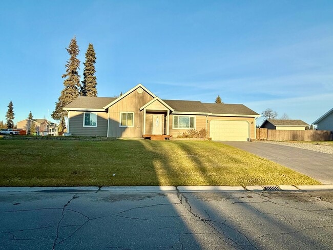 Building Photo - KENAI RANCH HOME!