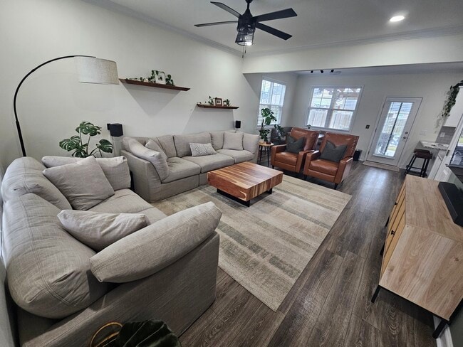 Photo - 2123 Blue Bonnet Cir