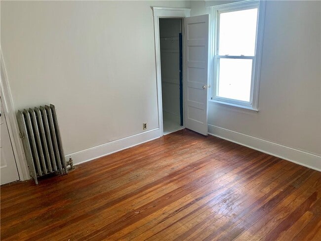 32 Sisson St Unit 1