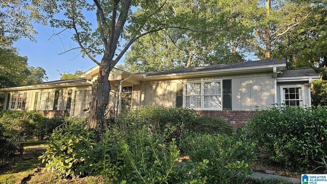 Building Photo - 3000 Dolly Ridge Dr