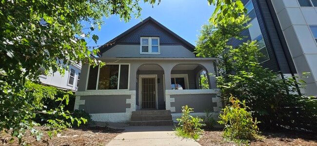 Photo - 1832 Irving St House