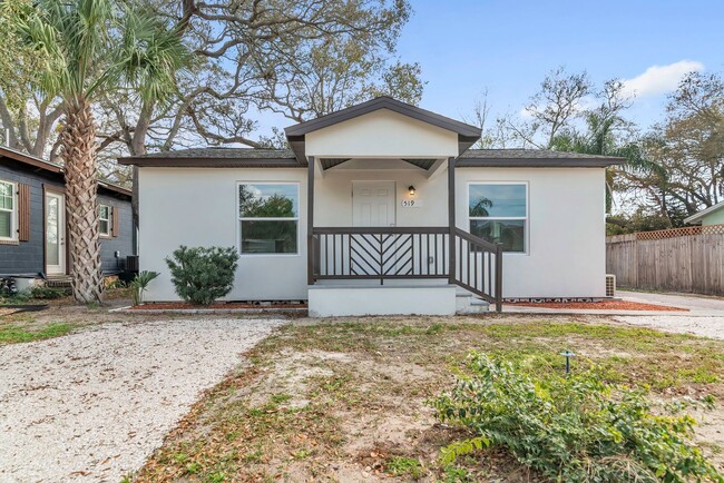 Building Photo - 519 Tampa Bay Growth Fund Principal LLC Unit 519 A 2/2 bedroom Rental