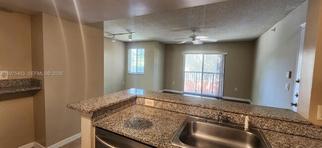 Photo - 4151 N Haverhill Rd Unit 1520