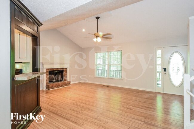 Photo - 38 Michael Ct